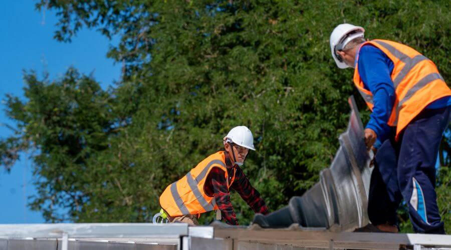 Professional metal roof installation in Jewett, IL